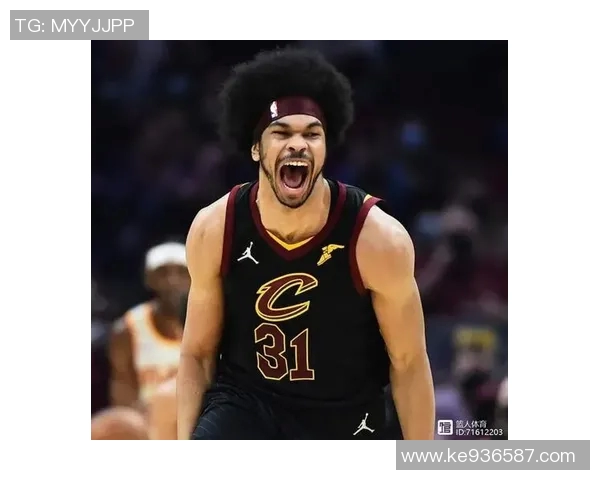 西涅因身体原因退出比赛，球迷纷纷表示担忧